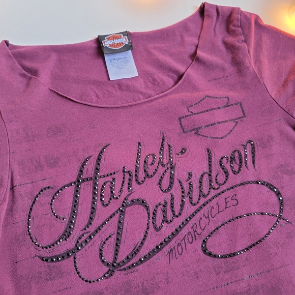 Harley Davidson Wide Cut Neck Magenta Tee - Picture 4 of 5